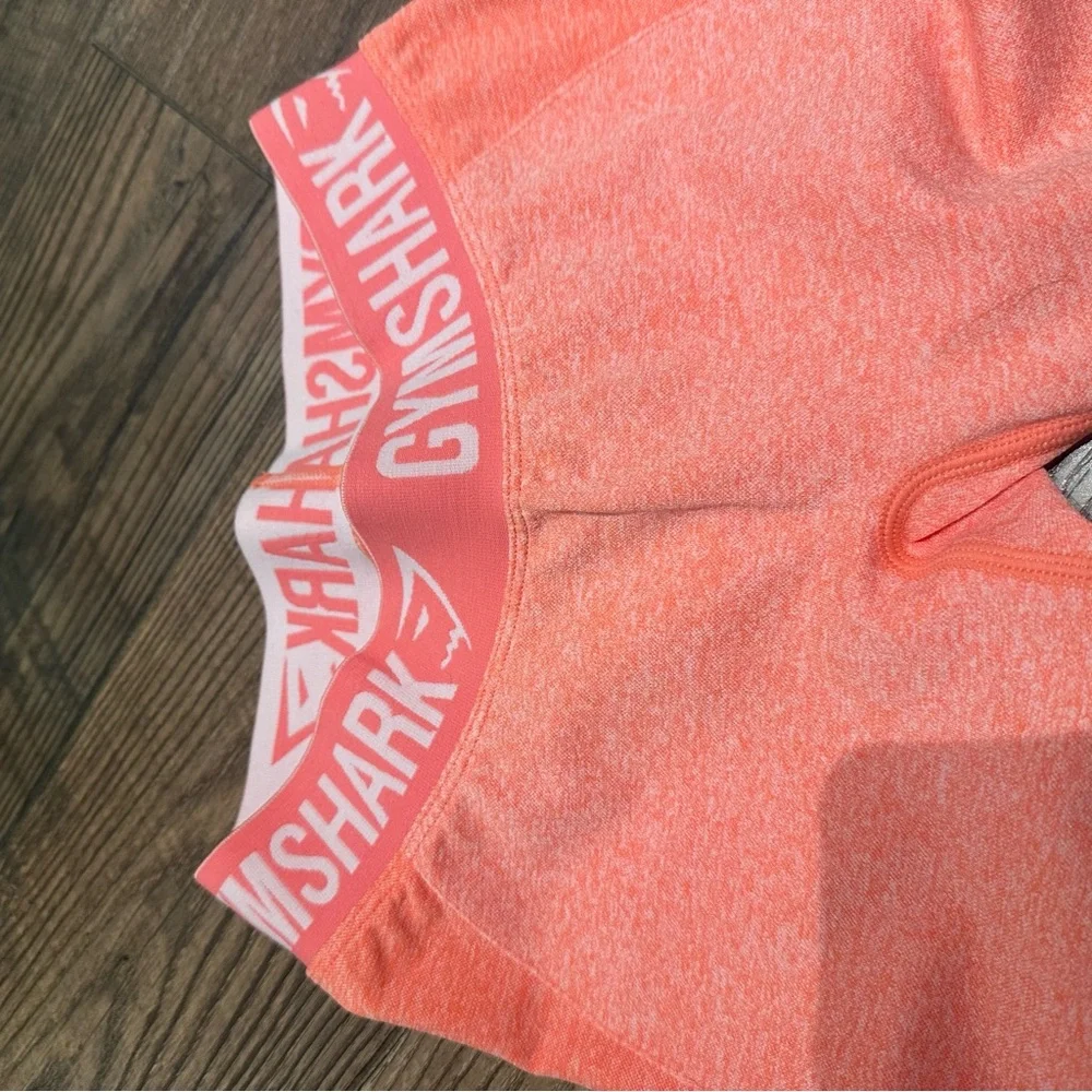 Gymshark Peach Leggings Size XS - Picture 3 of 6